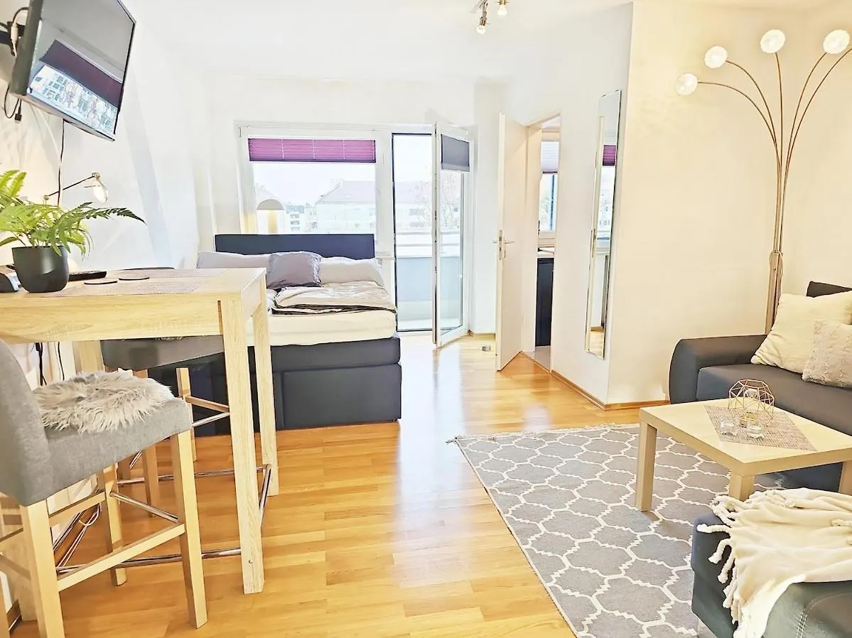 Furnished Apartment U6 Harras Μόναχο 0*,  Γερμανία